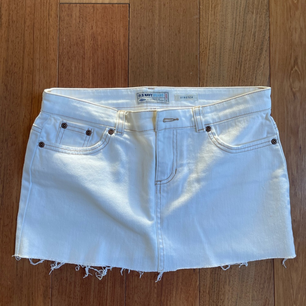 Old Navy white jean mini skirt